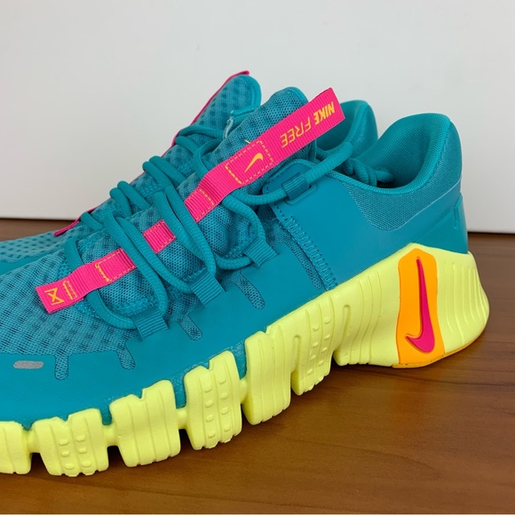 Nike Free Metcon 5 “Dusty Cactus” Training Shoes - Picture 9 of 15